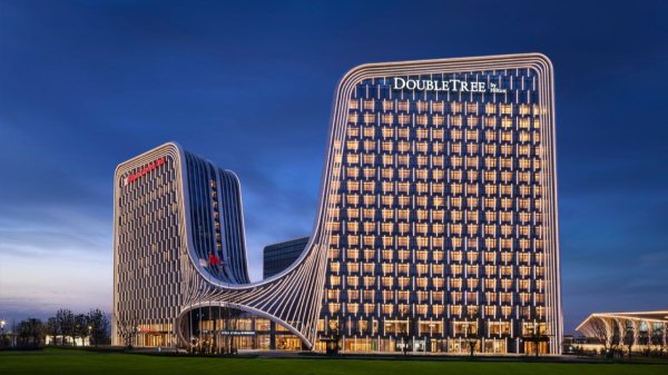 配资炒股中国股票配资网 财政部副部长廖岷会见伦敦证券交易所集团首席执行官施维默